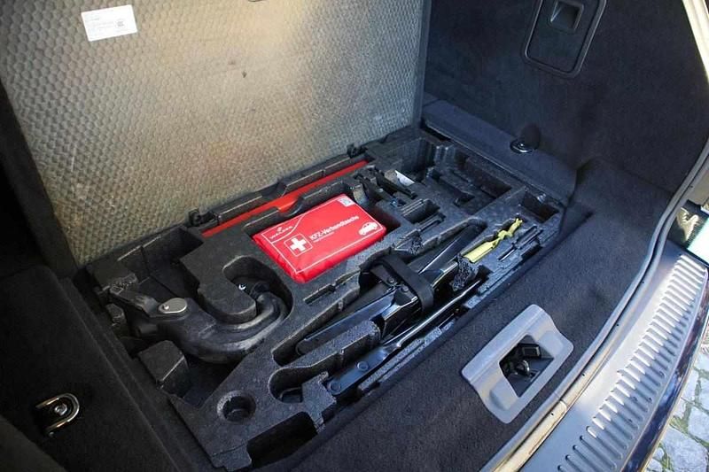 Usado Land Rover Range Rover 256 HP (188 kW) 2012 Azul SUV