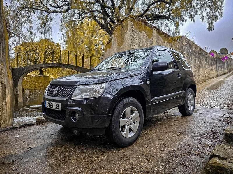 Preto Usado 2006 Suzuki Grand Vitara SUV | € 12.900 - Imagem 1/4