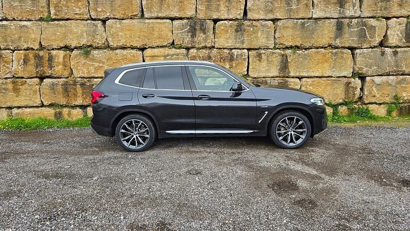 Usado BMW X3 292 HP (214 kW) 2022 Preto SUV