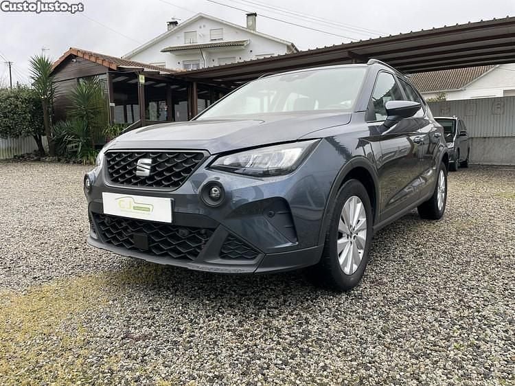 Cinza Usado 2021 Seat Arona Style SUV | € 16.900 (Preço justo) - Imagem 1/1