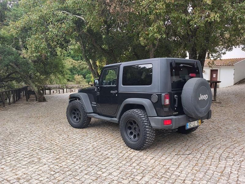 Usado 2011 Jeep Wrangler SUV | € 22.950 - Imagem 1/4