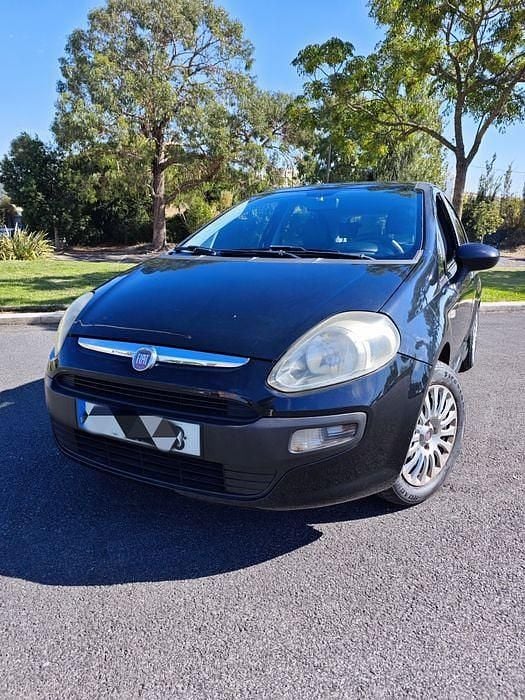 Usado 2011 Fiat Punto Evo Citadino | € 4.850 (Bom preço) - Imagem 1/4