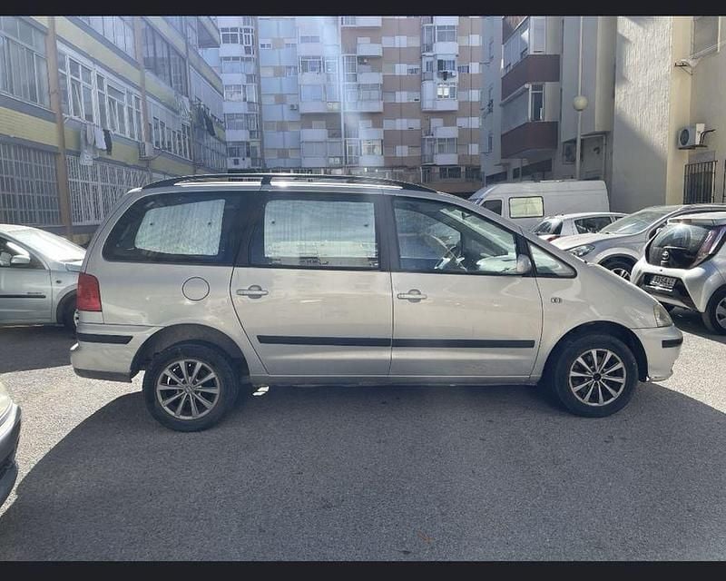 Usado 2001 Seat Alhambra Monovolume | € 2.800 (Preço justo) - Imagem 1/4