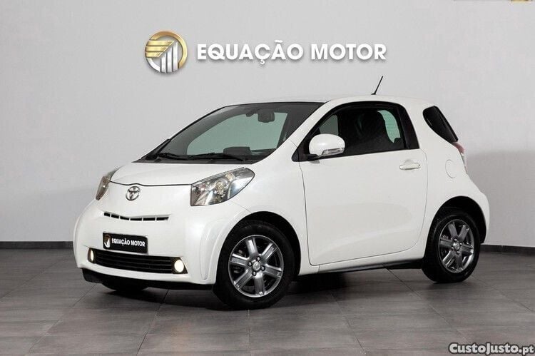 Branco Usado 2009 Toyota iQ Citadino | € 6.900 (Preço justo) - Imagem 1/1