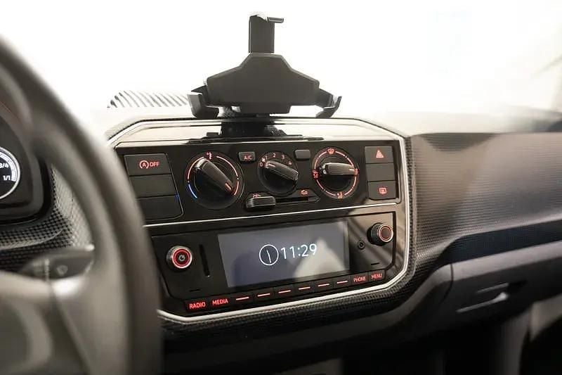 Usado VW up! Move 75 HP (55 kW) 2018 Branco Citadino