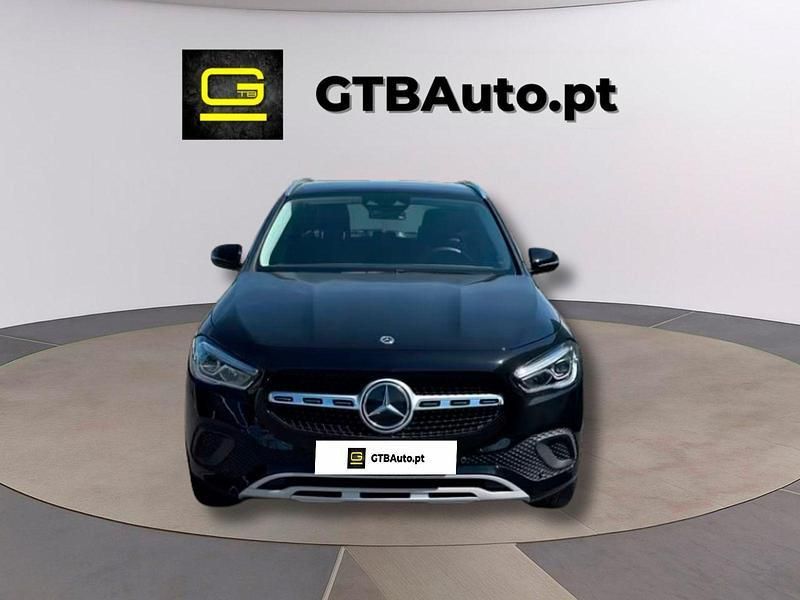 Preto Usado 2021 Mercedes GLA250 Style SUV | € 34.999 - Imagem 1/4