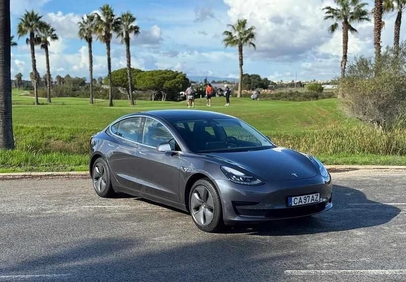 Usado Tesla Model 3 175 kW (238 HP) 2020 Cinzento Sedan