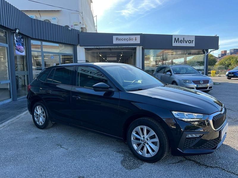 Usado Skoda Scala 116 HP (85 kW) 2024 Preto Citadino