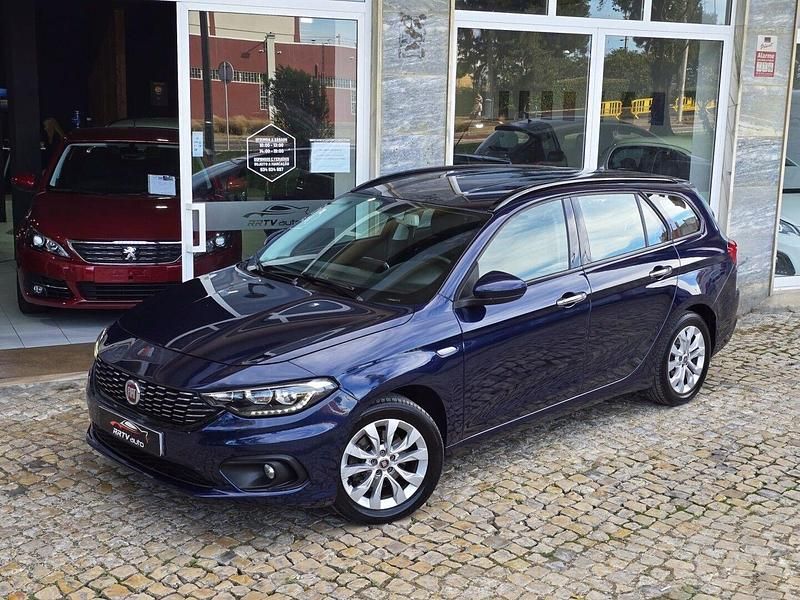 Azul Usado 2016 Fiat Tipo Lounge Carrinha | € 9.950 (Preço justo) - Imagem 1/4