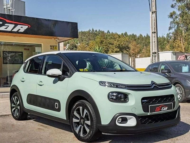 Verde Usado 2017 Citroën C3 Citadino | € 9.990 (Preço justo) - Imagem 1/4