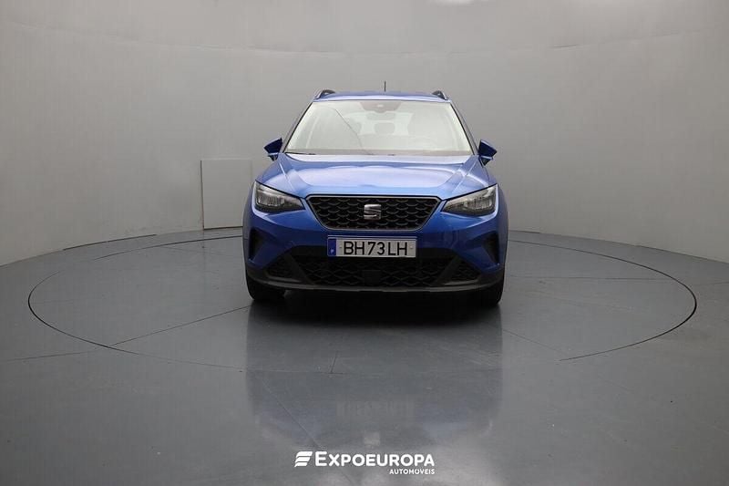 Azul Usado 2024 Seat Arona Style SUV | € 19.990 (Caro) - Imagem 1/4