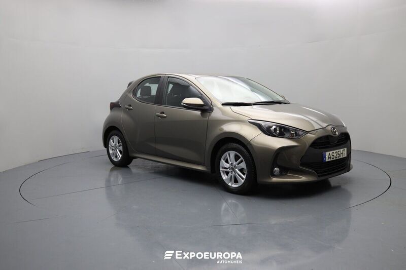 Usado Mazda 2 116 HP (85 kW) 2022 Cinzento Sedan