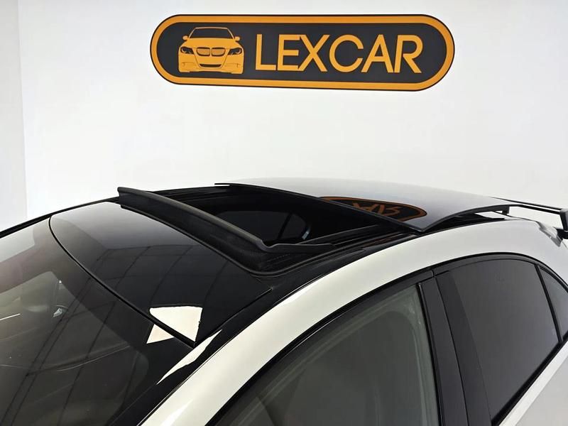 Usado Mercedes A180 AMG line 109 HP (80 kW) 2014 Cinzento