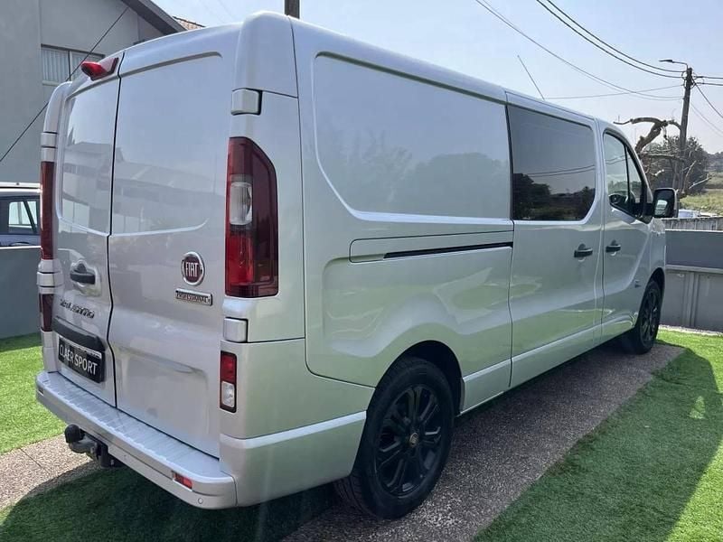 Cinza Usado 2019 Fiat Talento Van | € 17.900 - Imagem 1/1