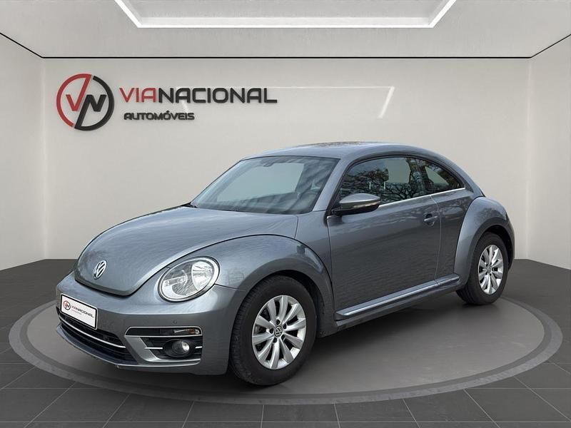 Usado VW Beetle 110 HP (80 kW) 2018 Cinza Citadino
