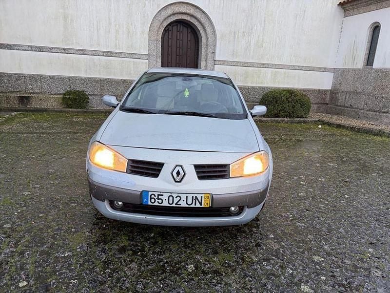 Usado 2003 Renault Mégane II Sedan | € 1.790 (Preço justo) - Imagem 1/4