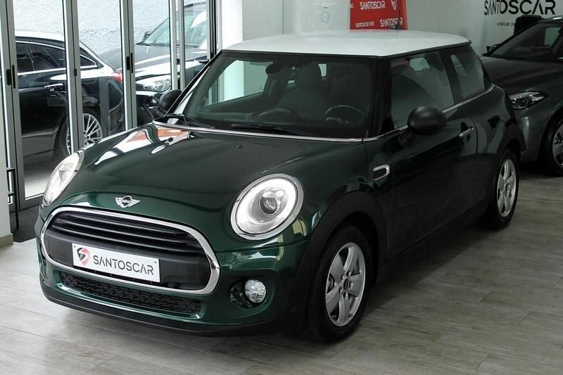 Usado Mini ONE 75 HP (55 kW) 2017 Verde Citadino