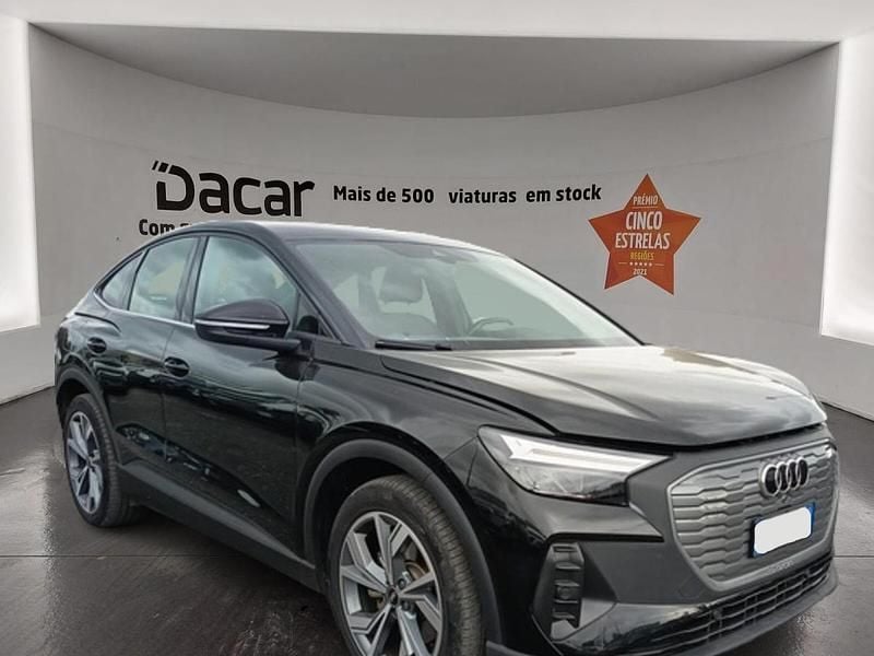 Preto Usado 2022 Audi Q4 e-tron SUV | € 28.499 (Bom preço) - Imagem 1/4