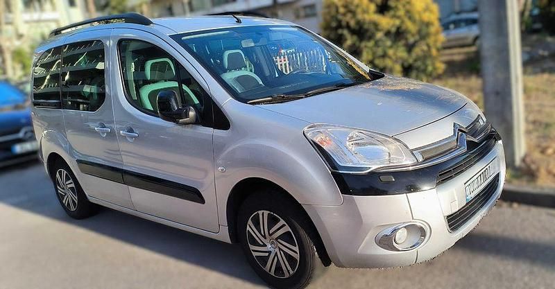 Usado 2013 Citroën Berlingo Monovolume | € 18.500 - Imagem 1/4