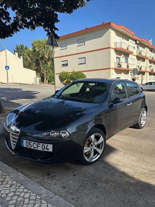 Usado 2006 Alfa Romeo 147 Citadino | € 5.200 - Imagem 1/4