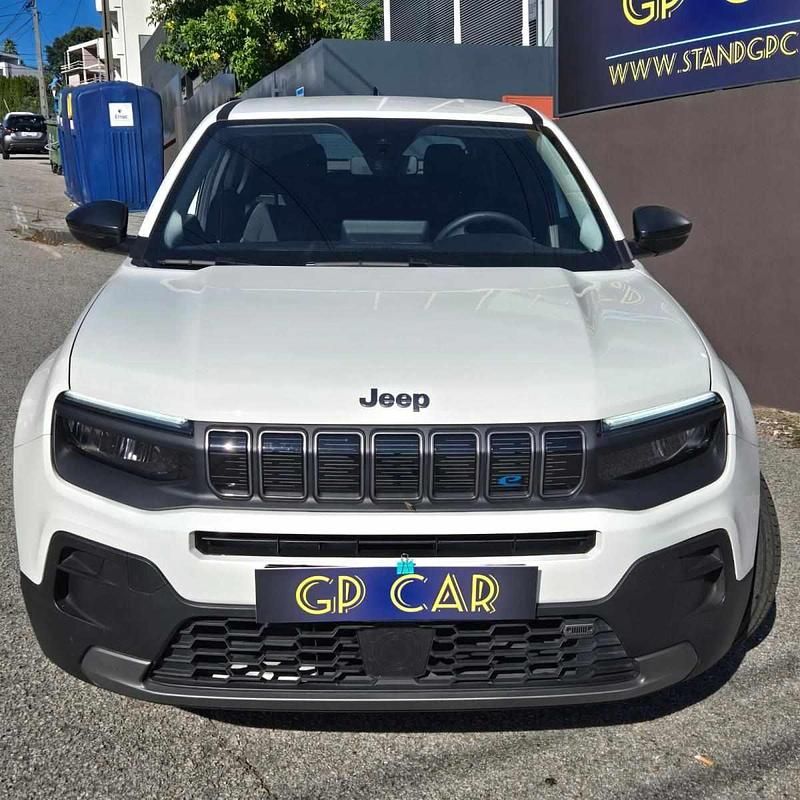 Usado Jeep Avenger EV Longitude 114 kW (156 HP) 2024 Branco SUV
