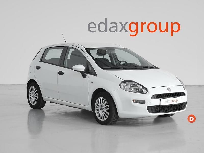 Branco Usado 2014 Fiat Punto Citadino | € 4.490 (Bom preço) - Imagem 1/4