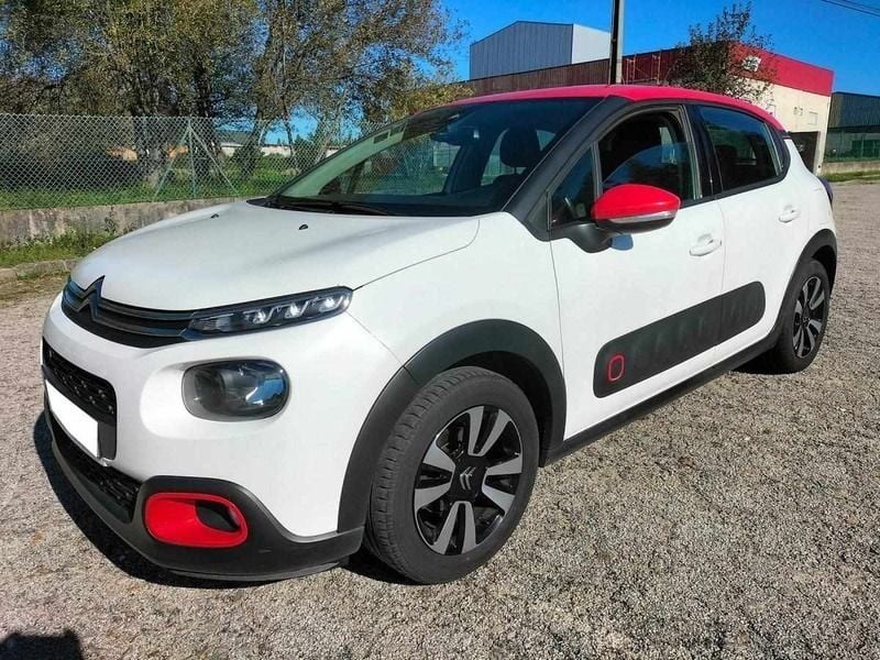 Branco Usado 2017 Citroën C3 PureTech Citadino | € 9.950 (Bom preço) - Imagem 1/4