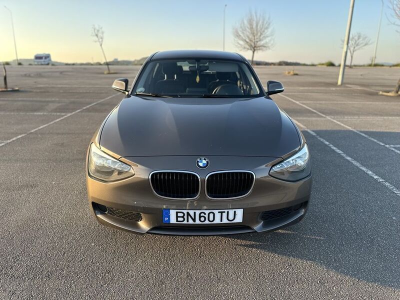 Usado 2014 BMW 114 Sport Line Citadino | € 9.750 (Bom preço) - Imagem 1/4