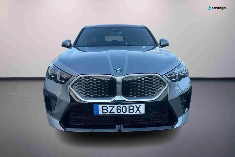 Novo BMW iX2 Comfort Edition 150 kW (204 HP) 2025 Cinzento SUV