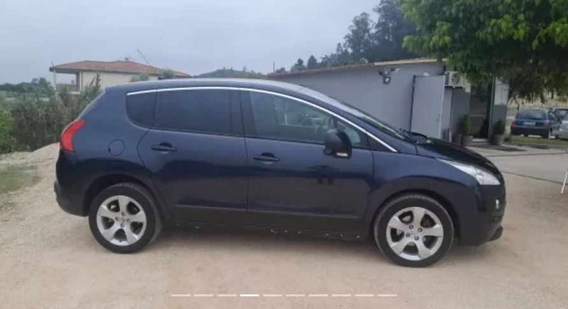 Usado Peugeot 3008 Style 110 HP (80 kW) 2012 Azul Monovolume