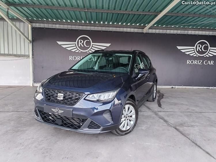 Azul Usado 2023 Seat Arona Xperience SUV | € 16.900 (Preço justo) - Imagem 1/1
