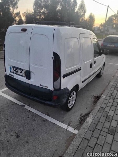 Branco Usado 2000 Renault Kangoo Monovolume | € 1.999 - Imagem 1/1