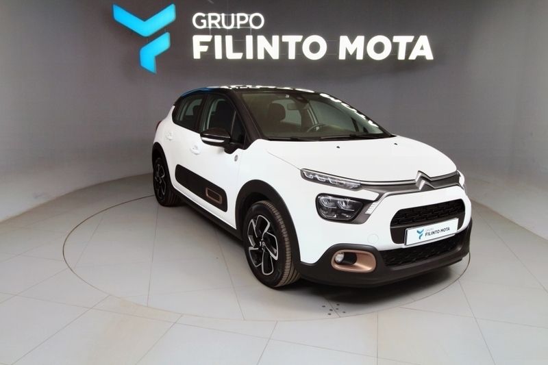 Branco Usado 2023 Citroën C3 PureTech Citadino | € 13.690 (Preço justo) - Imagem 1/1