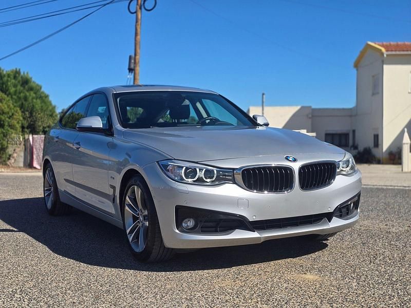 Usado BMW 320 Gran Turismo Sport Line 190 HP (139 kW) 2016 Cinza