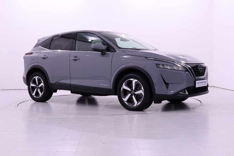 Cinzento Usado 2023 Nissan Qashqai SUV | € 34.990 (Preço justo) - Imagem 1/4