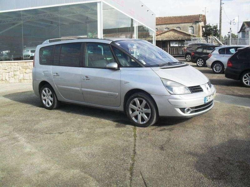 Usado Renault Grand Espace Initiale 175 HP (128 kW) 2008 Cinzento Monovolume