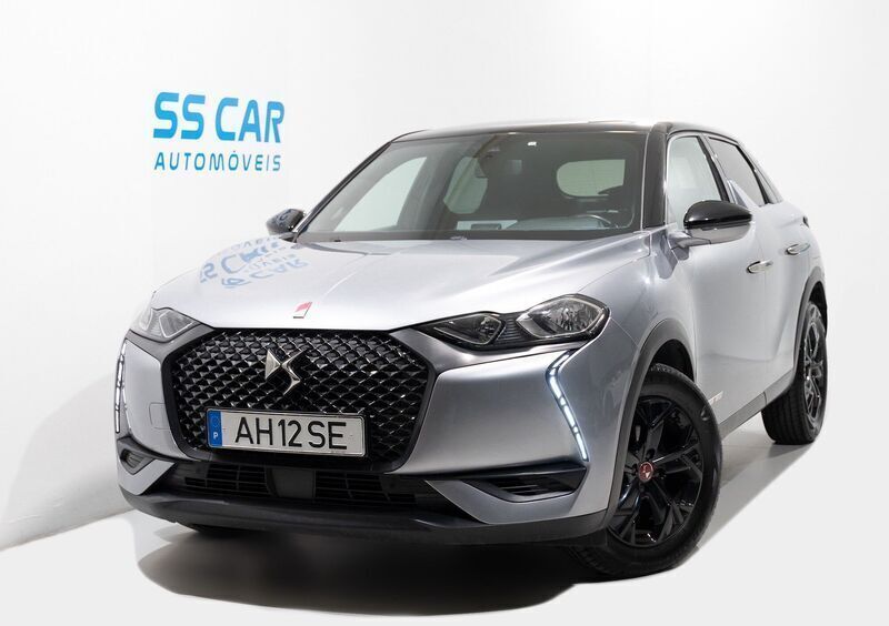Cinza Usado 2021 DS Automobiles DS3 Performance SUV | € 15.940 (Bom preço) - Imagem 1/4