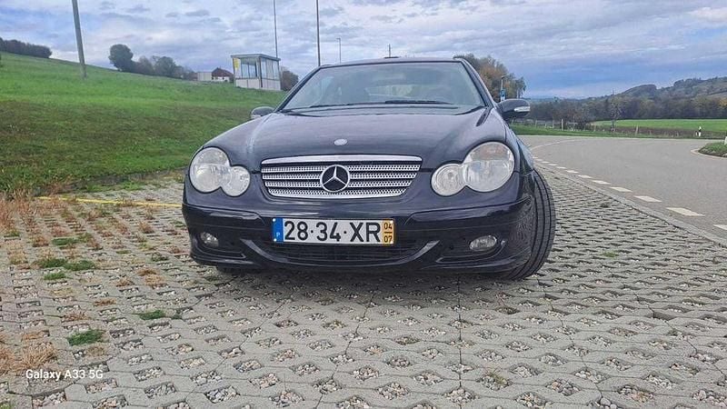 Usado 2004 Mercedes C220 | € 7.800 (Preço justo) - Imagem 1/4