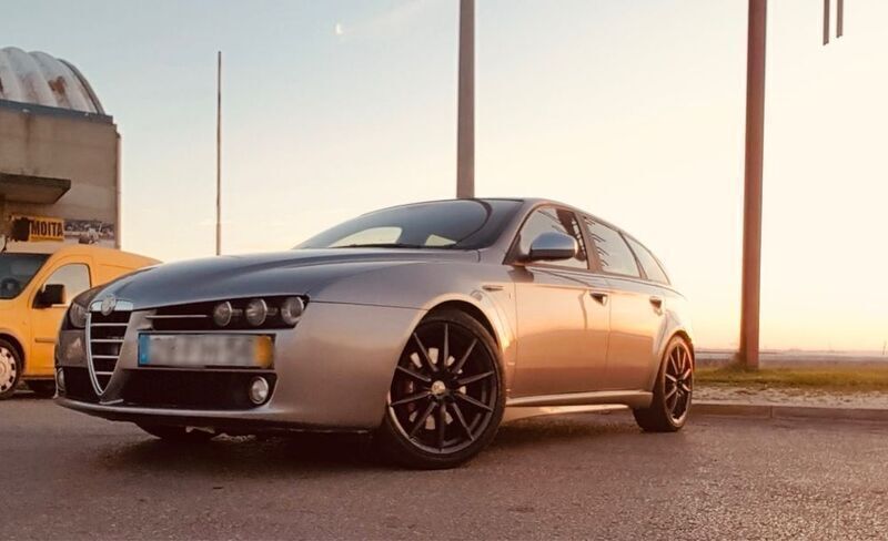 Usado 2008 Alfa Romeo 159 Ti Sedan | € 7.980 (Preço justo) - Imagem 1/4