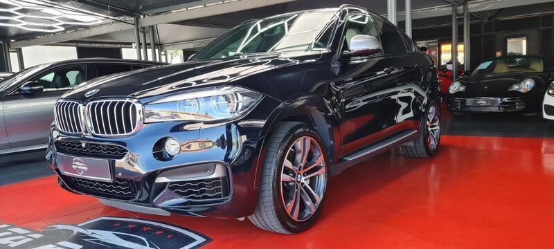 Preto Usado 2015 BMW X6 M SUV | € 56.900 - Imagem 1/4