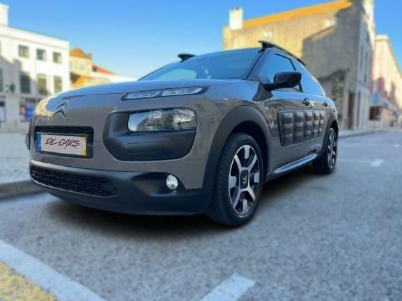 Usado 2015 Citroën C4 Cactus PureTech Citadino | € 8.500 (Preço justo) - Imagem 1/4