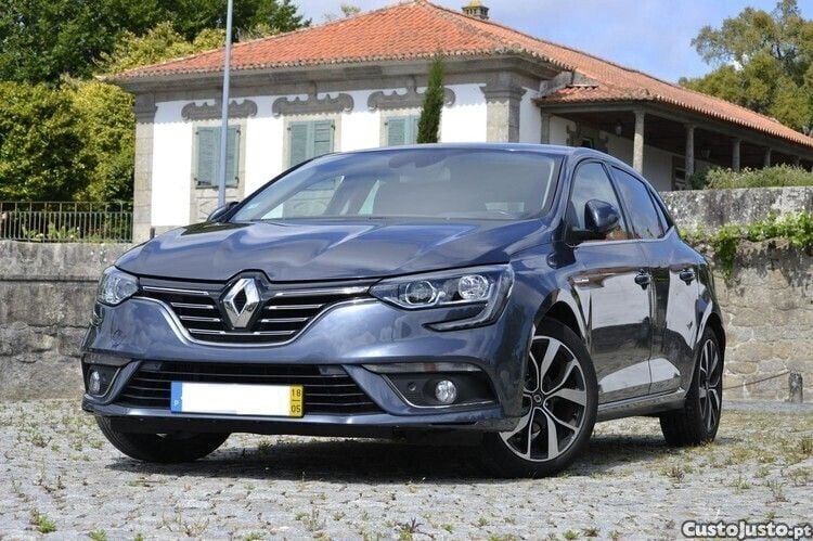 Cinza Usado 2018 Renault Mégane IV Bose Edition Citadino | € 15.499 (Preço justo) - Imagem 1/1