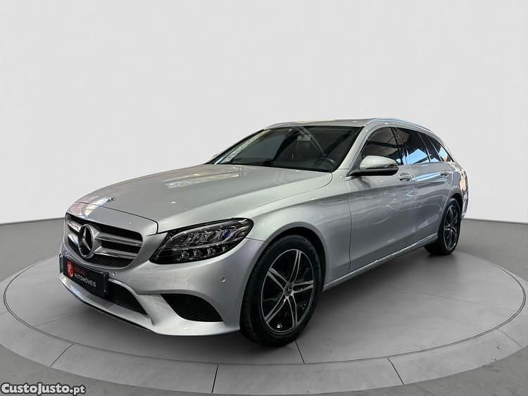 Cinza Usado 2020 Mercedes C220 Avantgarde Carrinha | € 29.899 (Bom preço) - Imagem 1/1