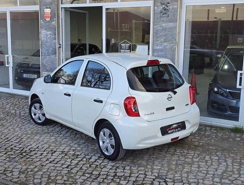 Usado Nissan Micra Acenta 80 HP (58 kW) 2013 Branco