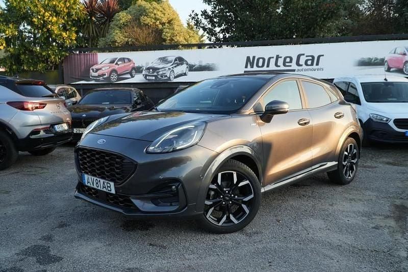 Cinza Usado 2022 Ford Puma ST-Line SUV | € 15.750 (Bom preço) - Imagem 1/4