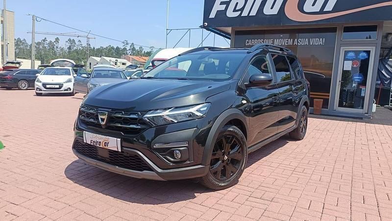 Preto Usado 2022 Dacia Jogger | € 16.750 (Preço justo) - Imagem 1/4