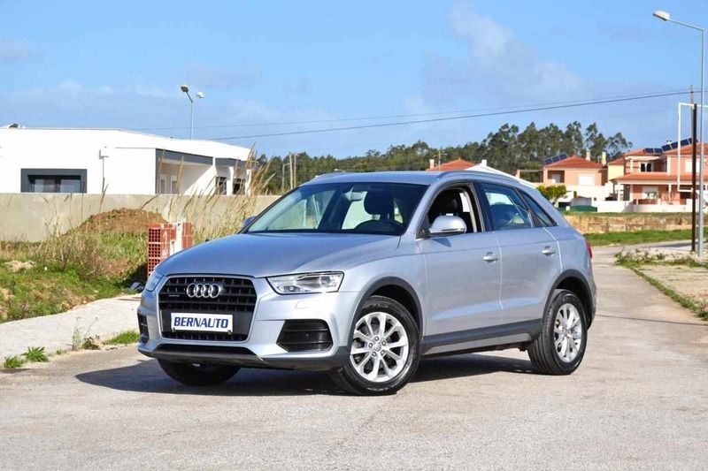 Cinzento Usado 2015 Audi Q3 Design SUV | € 21.900 (Preço elevado) - Imagem 1/4