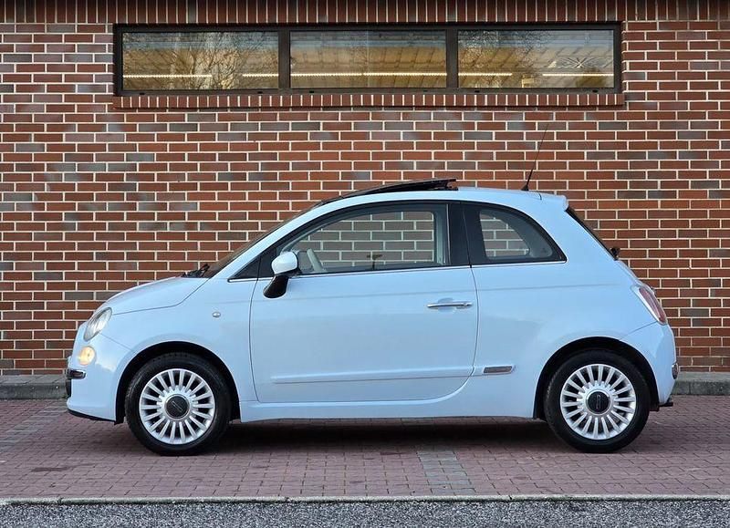 Usado Fiat 500 Lounge 75 HP (55 kW) 2008