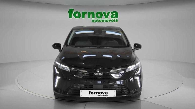 Usado Mitsubishi Colt 91 HP (66 kW) 2024 Preto Citadino