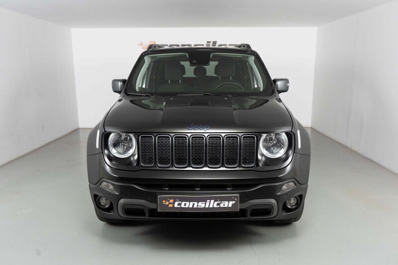 Preto Usado 2022 Jeep Renegade Trailhawk SUV | € 22.980 (Preço justo) - Imagem 1/4